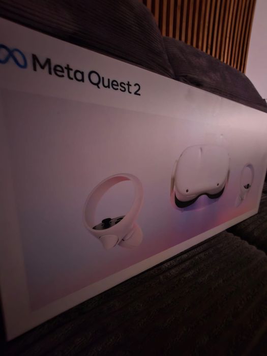 Meta Quest 2 – Gogle VR 256 GB + ulepszony uchwyt na głowę