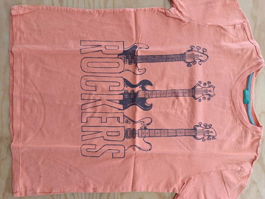 8 T-shirts de rapaz. Benetton. 9/10-12/13 anos.