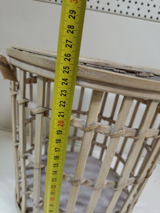 Lekki kosz z pokrywką