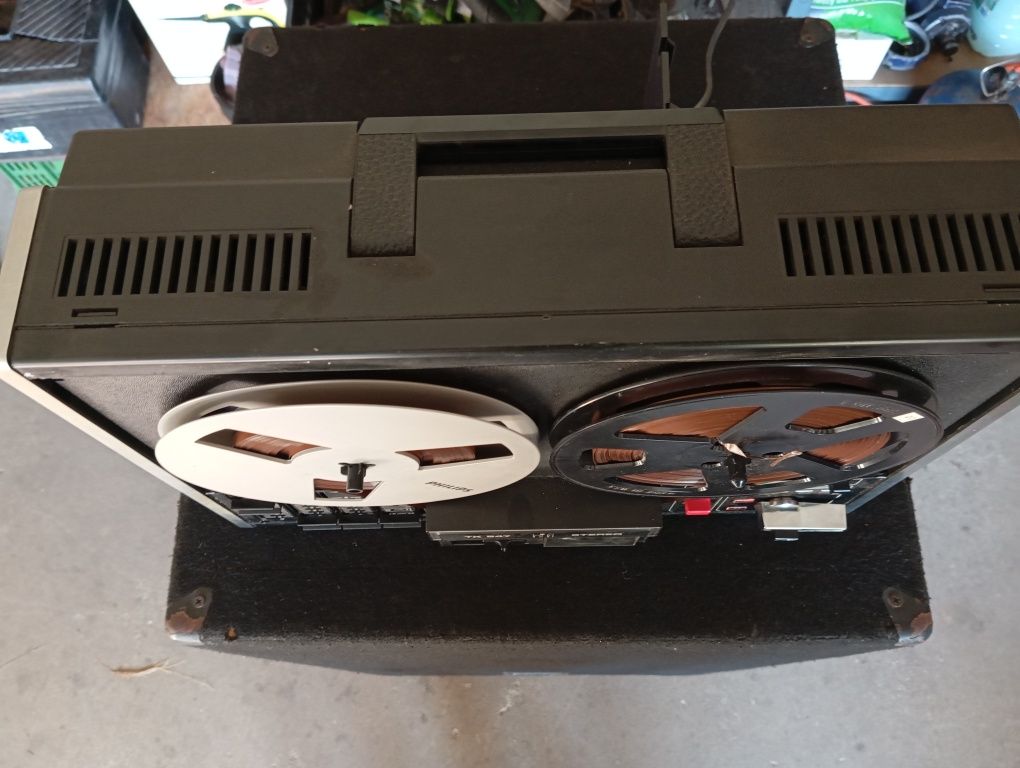 Magnetofon szpulowy Grundig TK 547