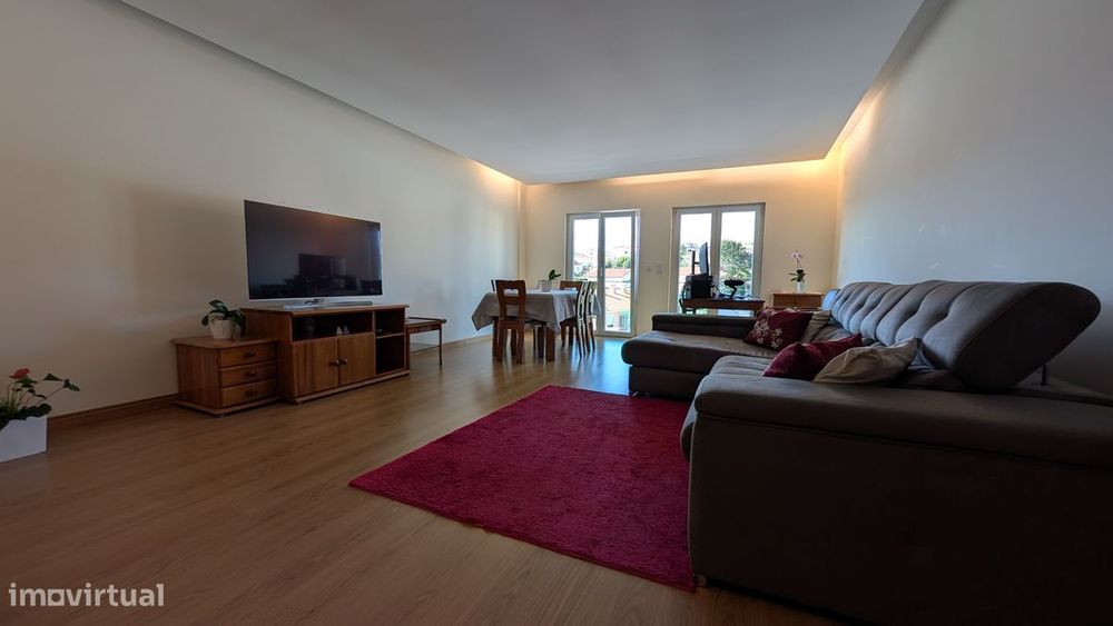 Apartamento Duplex T2+1 no Centro da Malveira