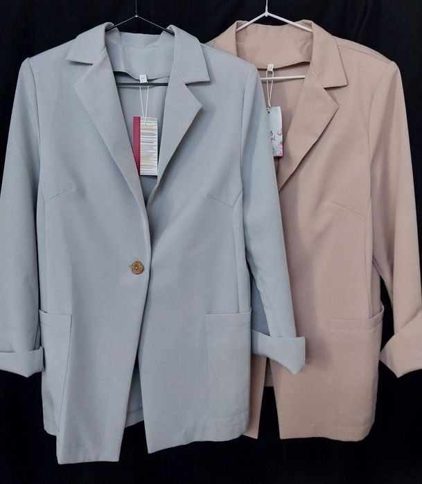 Піджак жіночий, літній, без підкладки.