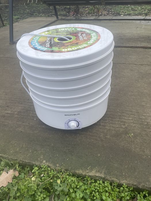 Продам сушилку для овощей,фруктов,мяса