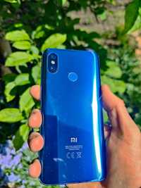 Флагман Xiaomi MI8 128GB