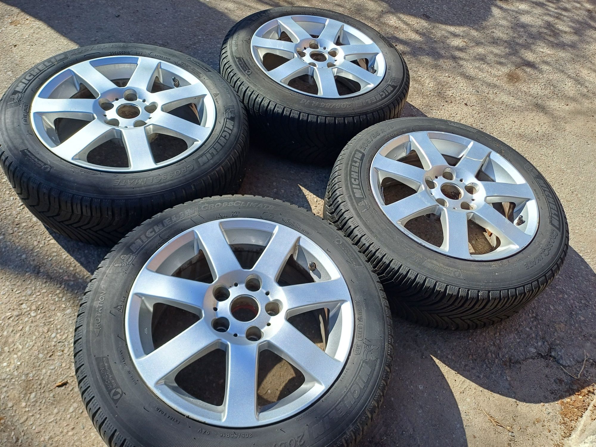 Koła całoroczne 16" 5x112 Autec VW Passat Sharan Michelin 205 55 R16