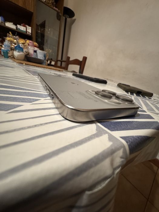 iPhone 15 Pro Max Natural Titanium