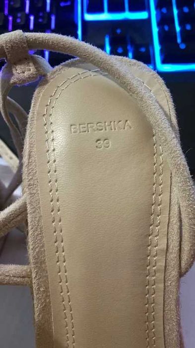 Bershka saltos 40