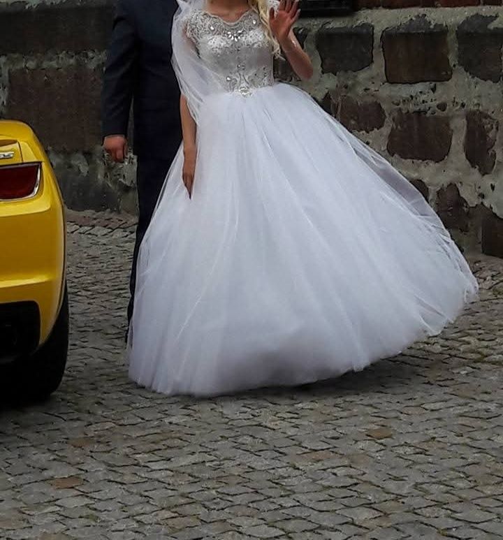 Suknia ślubna XS-S księżniczka