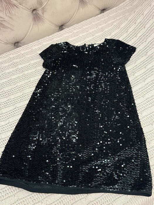 Плаття на дівчинку