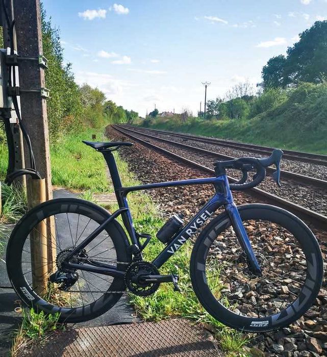 Bicicleta de Estrada van rysel RCR Pro