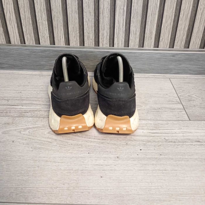 Кросівки Adidas Retropy E5.розмір 38 2/3