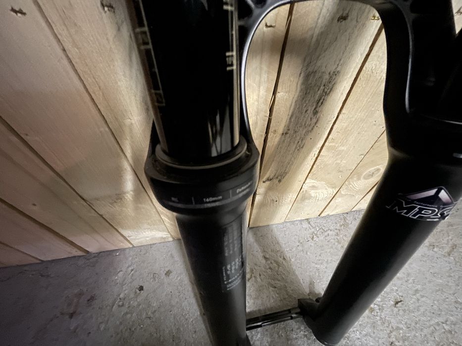 Rock Shox Lyrik  29