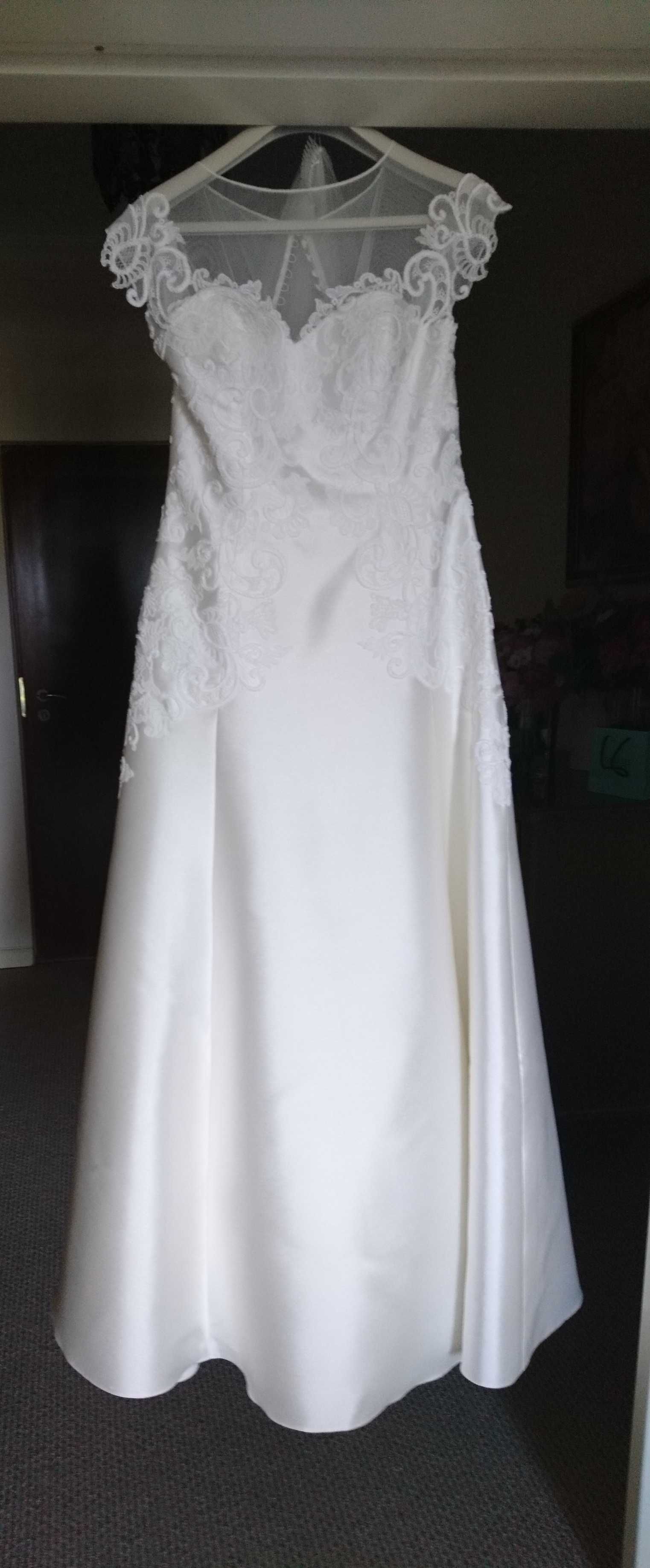 Suknia ślubna Avenue Diagonal by PRONOVIAS,  roz. 42