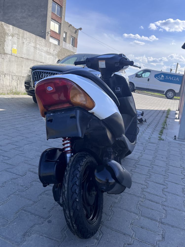 Suzuki lets 2 new