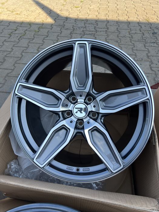 5/120 R20 Диски BMW 7 F01 , X5 F15 / Tesla X / Camaro