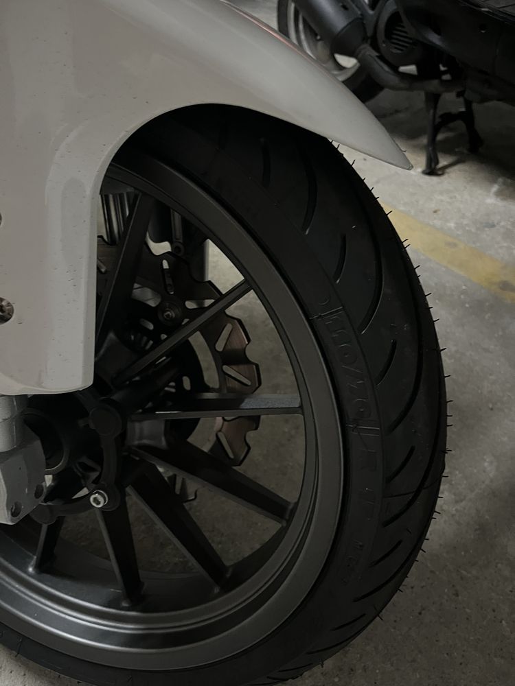 Mota Benelli BN 251