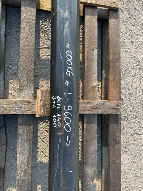 siłownik hydrauliczny do prasy zasuwy L-9600 MM