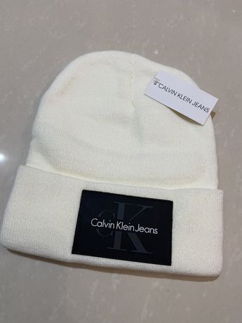 Nowa czapka Calvin Klein