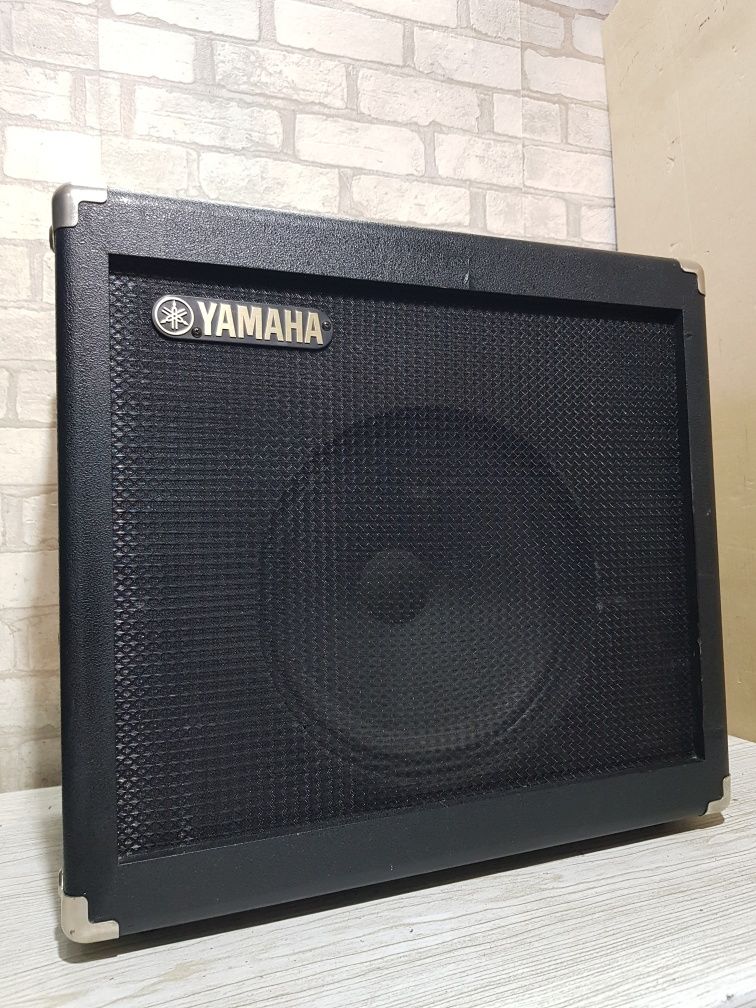 60Вт Комбопідсилювач YAMAHA DG60FX-112 б/у х Німеччини