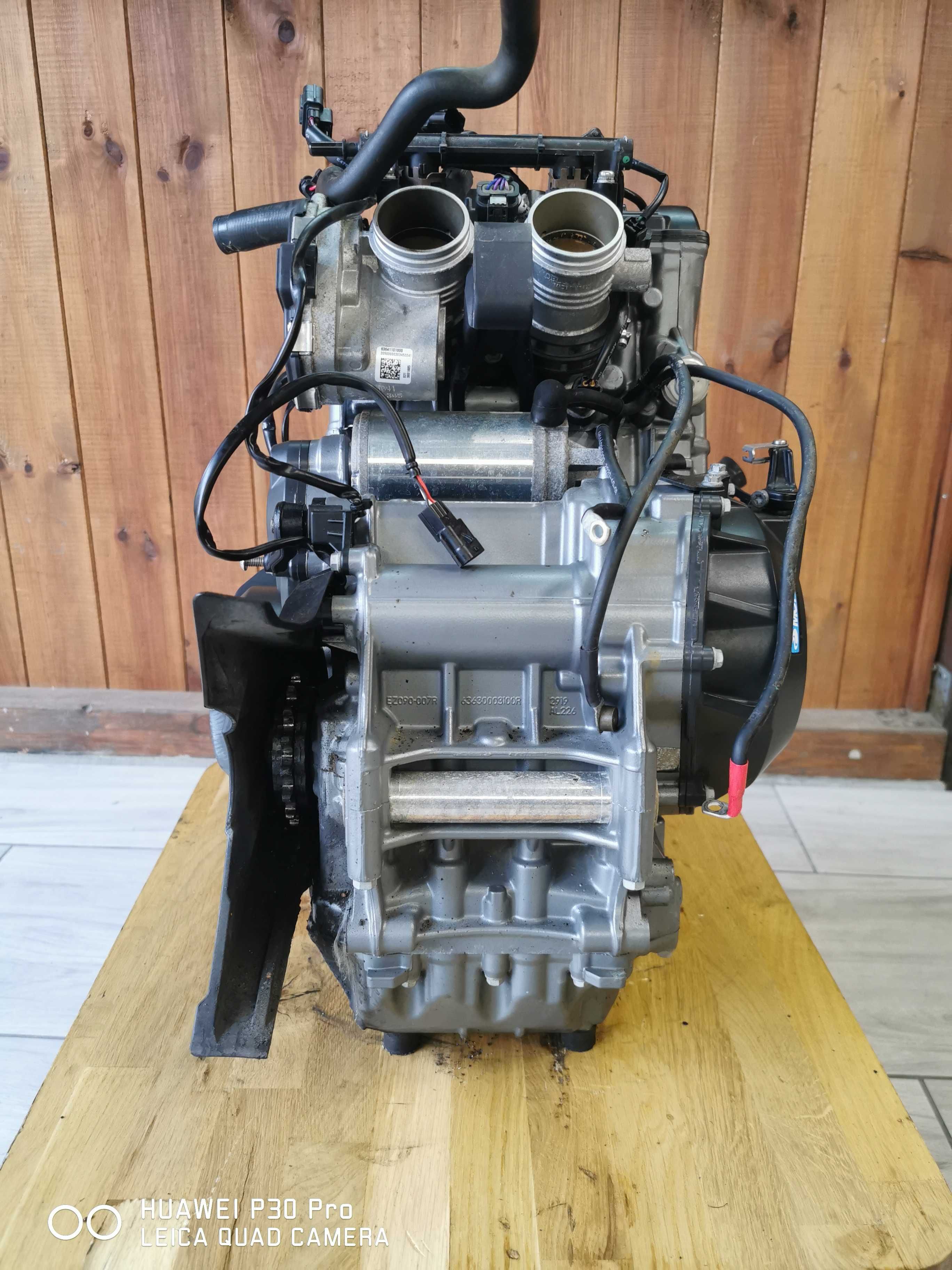 Silnik KTM 890 Adventure 2021r.wałki w bdb kondycji.
