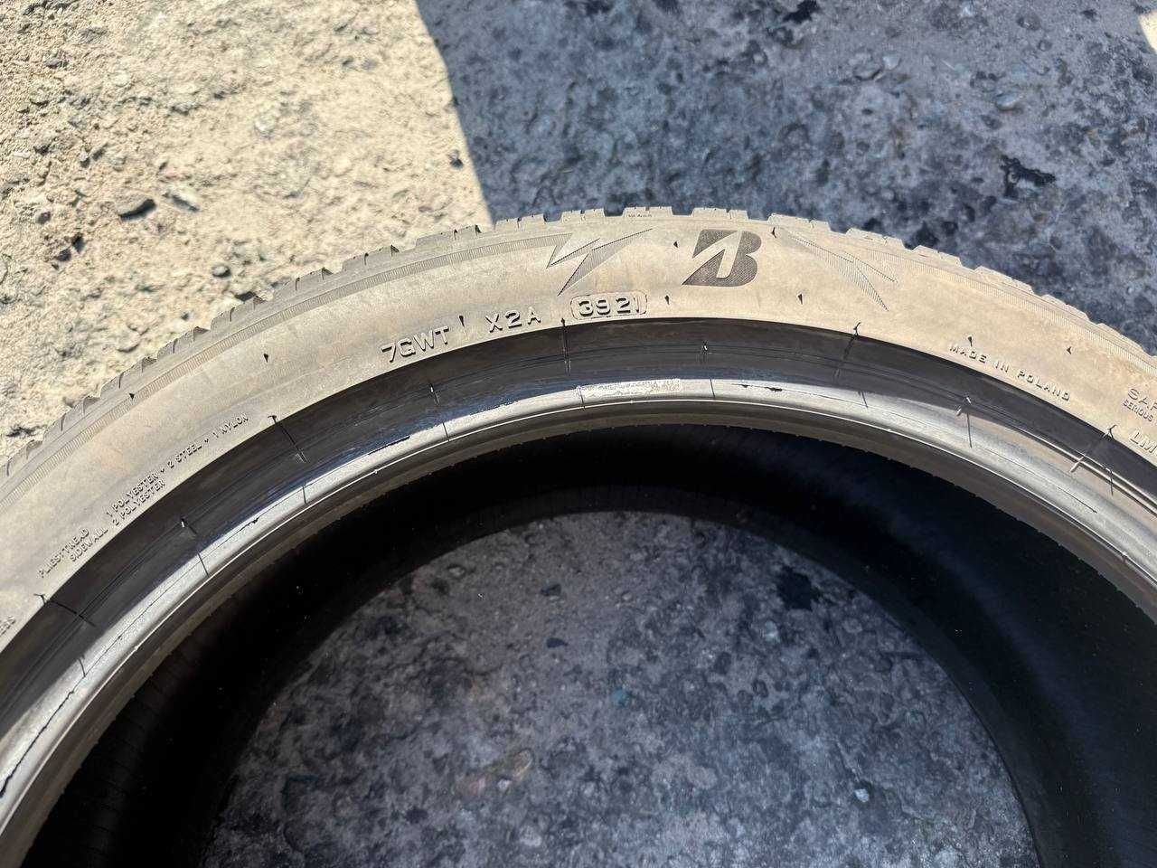Шини зима 285/40/R21 Bridgestone Blizzak Lm005