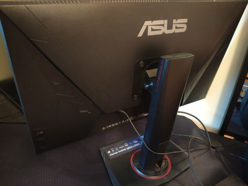 ASUS VG278QR 27' 165hz Gaming Monitor