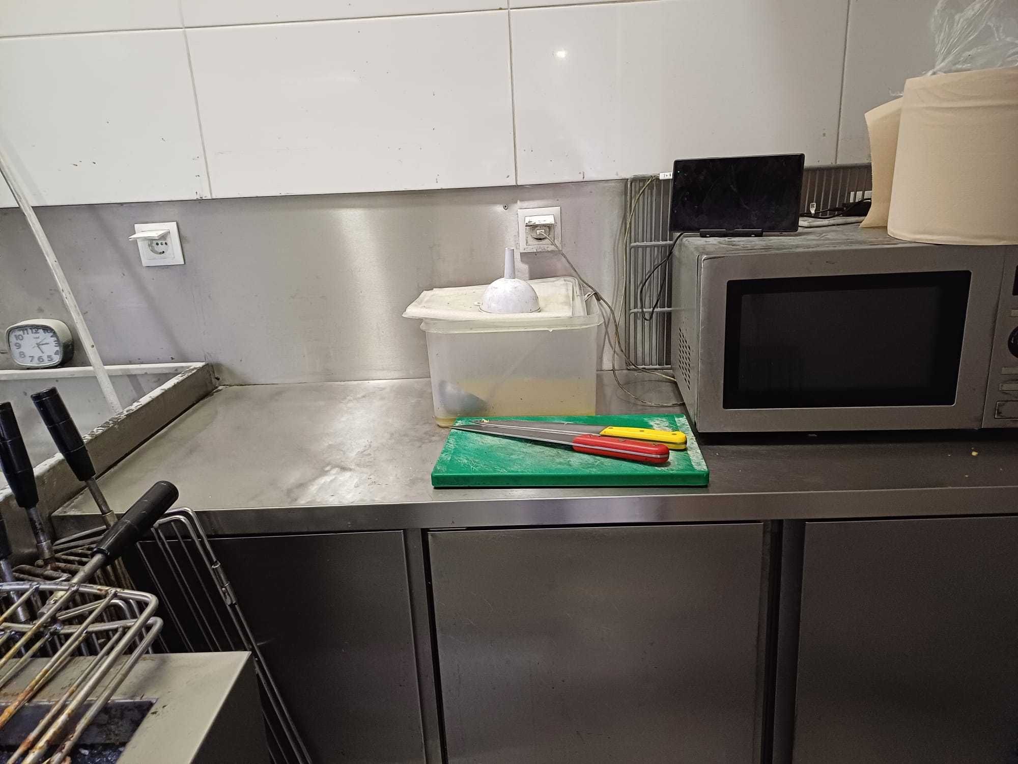 Balcão refrigeração em inox com mutor a parte