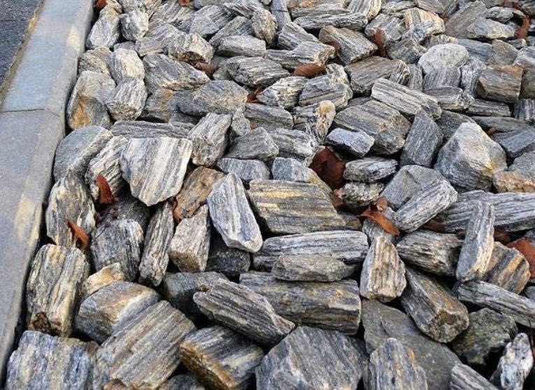 KORA KAMIENNA PŁUKANA Kamień do Ogrodu Kora Gnejsowa Grys Żwir