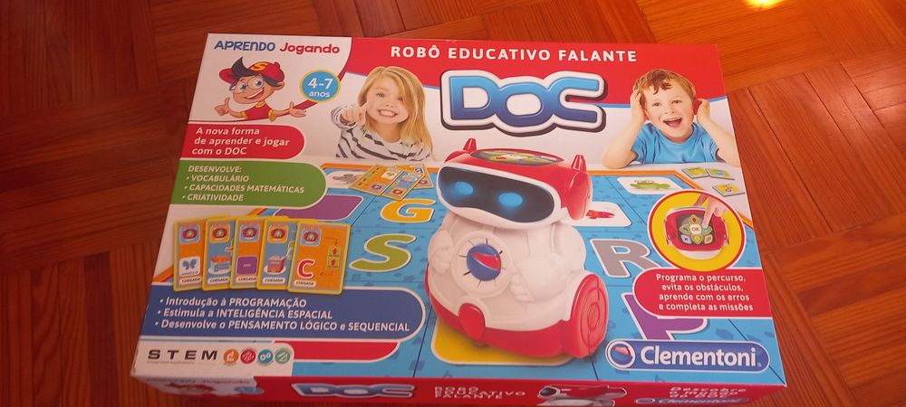 Robo brinquedo DOC