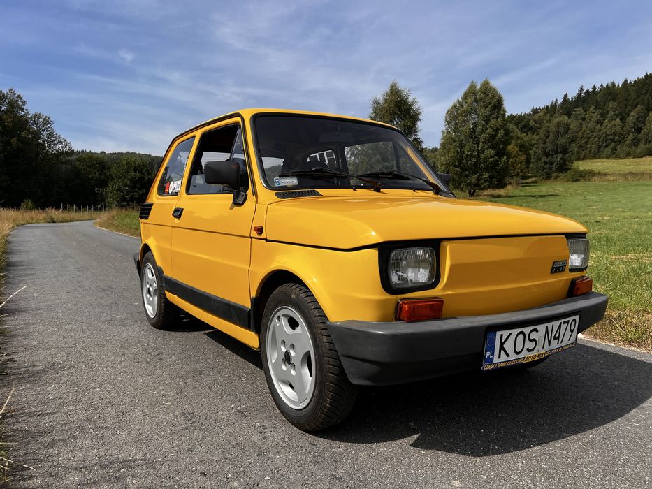 Fiat 126 Bis - zestaw z hakiem, bagażnikem dachowym i przyczepką!