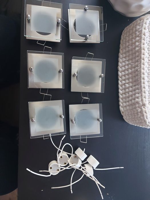 Oprawka halogenowa z szybką