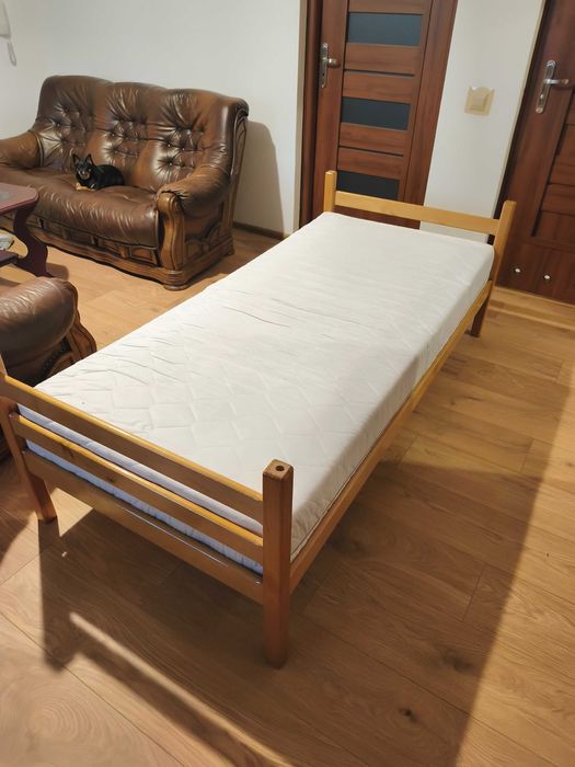 Materac 90/200 grubości 20 cm