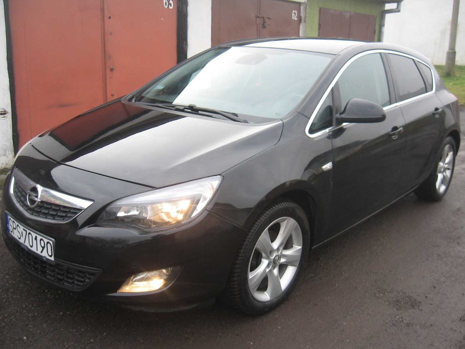 Zadbany Opel Astra J 1,4 TURBO 140KM 6 BIEGÓW