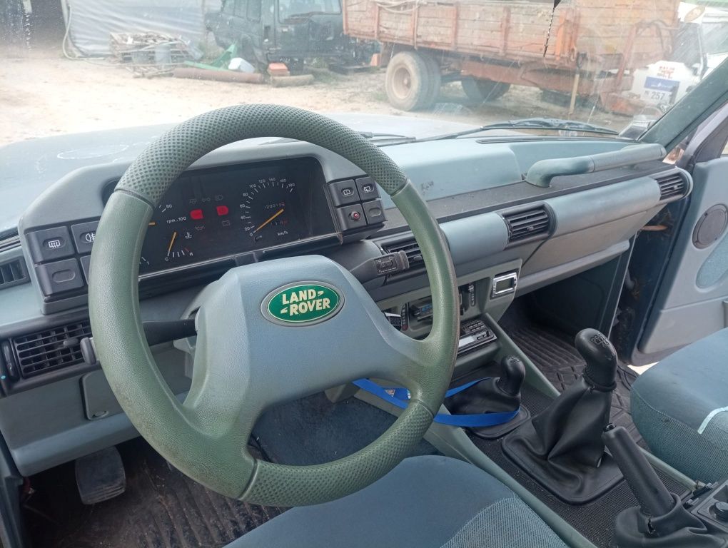 Land Rover Discovery 200