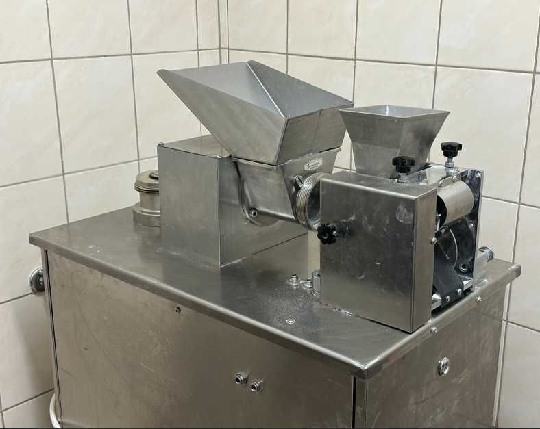 Maszyna do pierogów