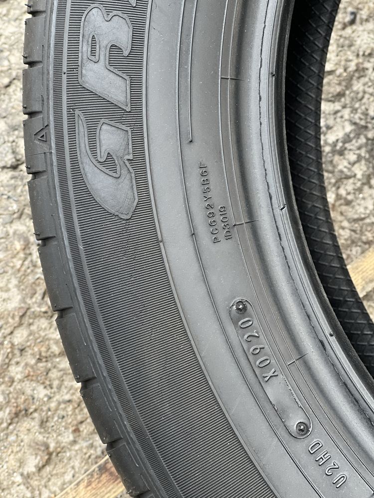 225/60 R18 Dunlop Grandtrek 2020 рік 6.5мм