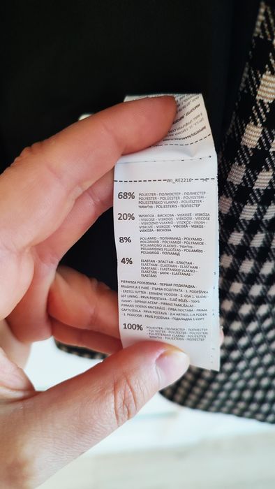 Elegancka marynarka Reserved S – idealna do pracy i na co dzień