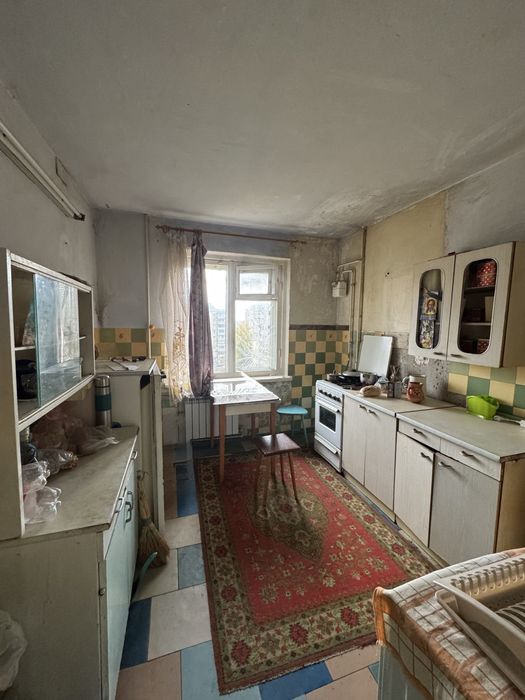 Продам 3-ком.кв.Левый берег, 9 мкрн К-р «МИР»