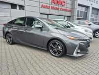 Toyota Prius Plug in bateria słoneczna lekko uszkodzony