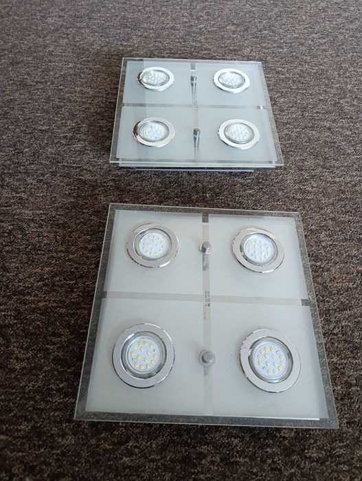 Plafon na 4 żarówki LED
