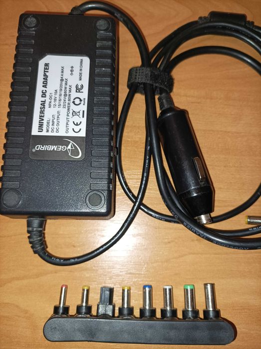 Универсальный БП для ноутбуков NPA-DC1 {8 штекеров)