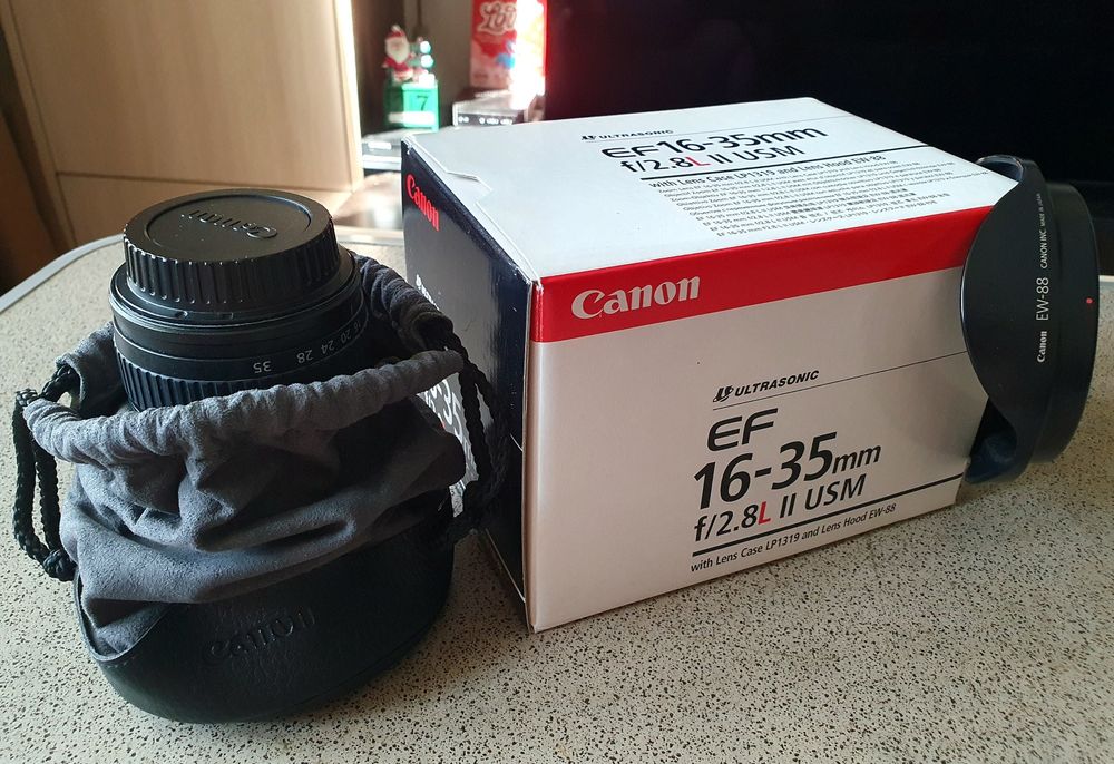 Об'єктив Canon EF 16-35mm f/2.8L II USM