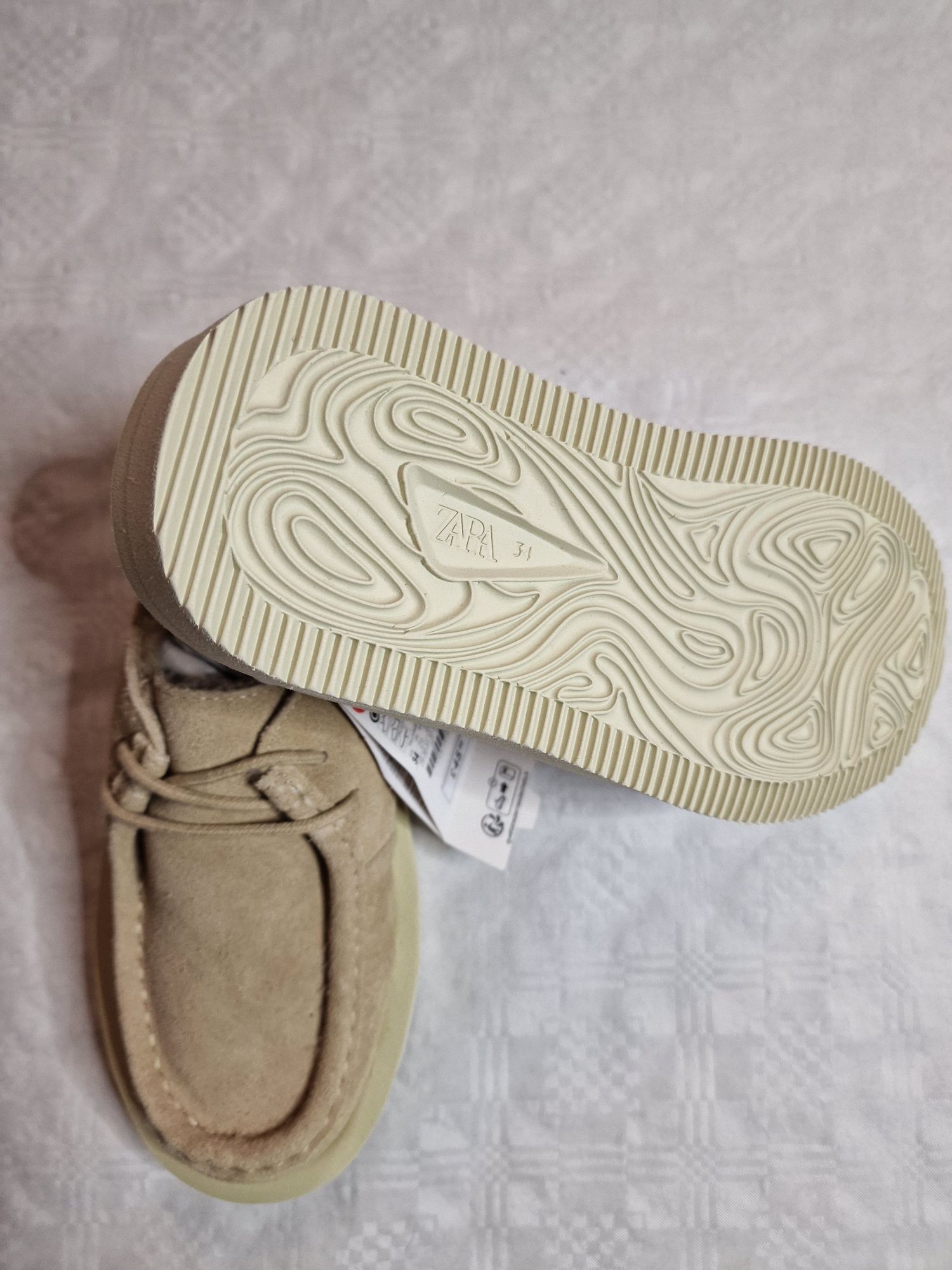 Мокасини Zara            .