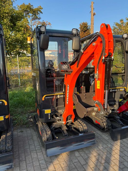 Nowa minikoparka Kingway z kabiną + 3 łyżki gratis