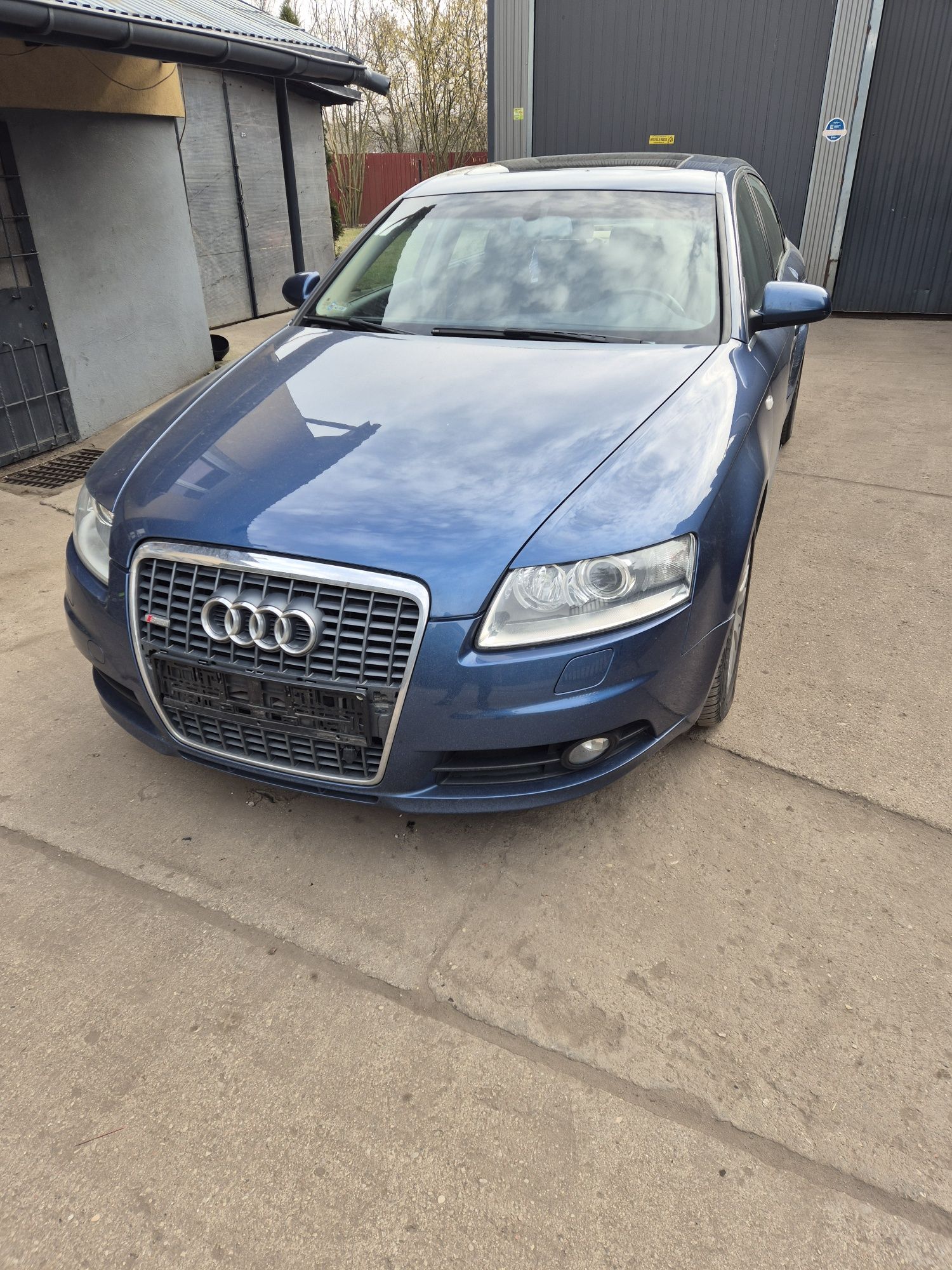 Czesci  blotniki audi c6