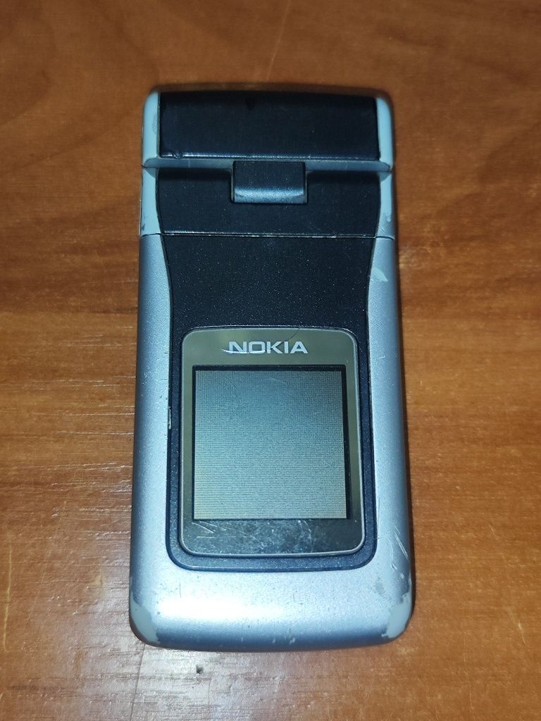 Продам телефон nokia N90