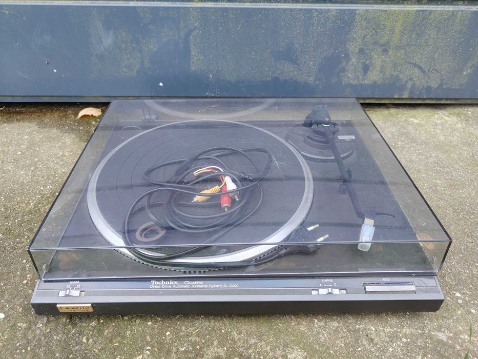 Gramofon Technics SL-Q200 Japan