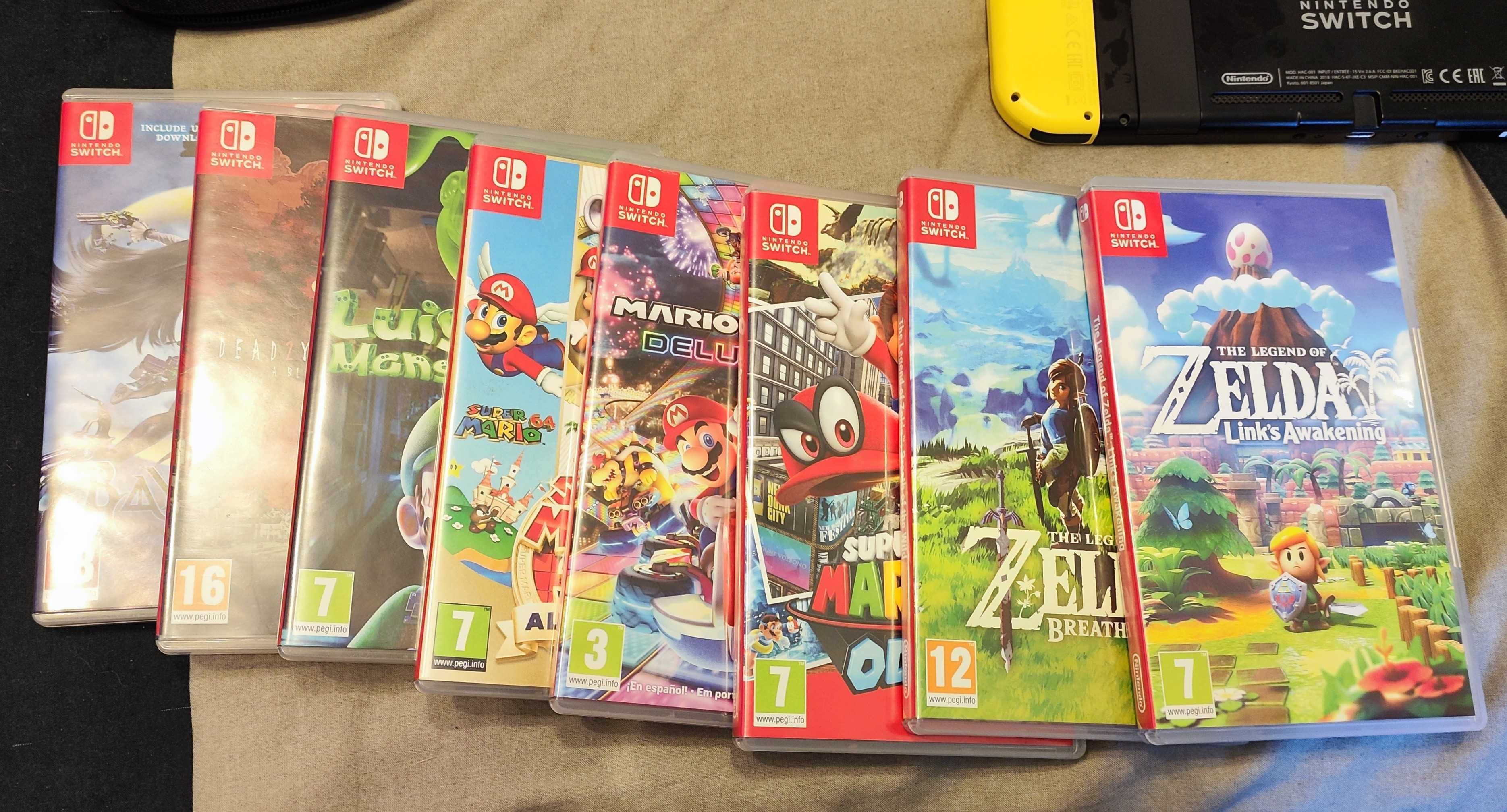 Nintendo Switch Let's go Pikachu edition consola