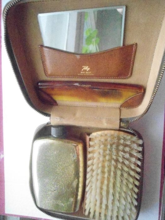 Мужской дорожный кожаный нессесер Канада