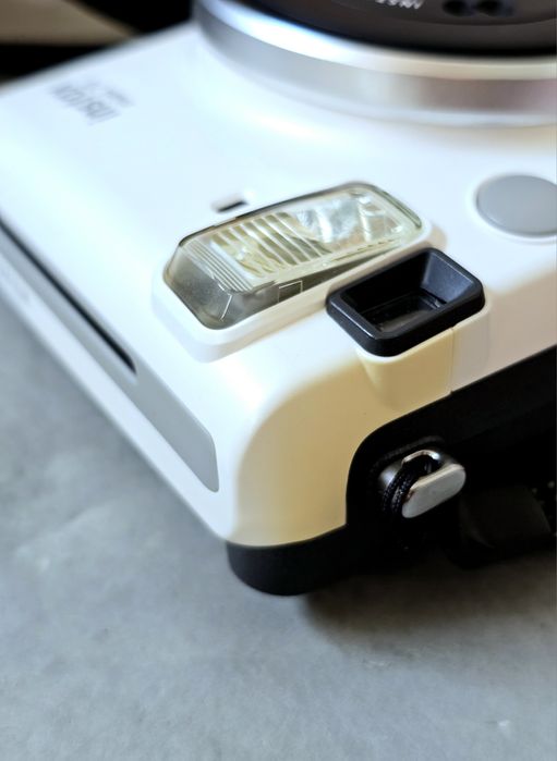 Aparat Instax  Mini 70 + skórzane etui